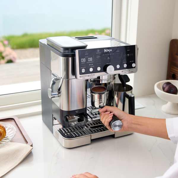 Ninja Luxe Café Pro Espresso Machine - ES701EU