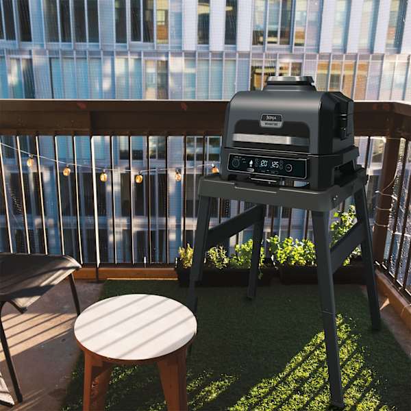 Ninja Woodfire Pro XL Electric BBQ Grill & Smoker (OG850EU) - bundel inclusief Standaard en Afdekhoes