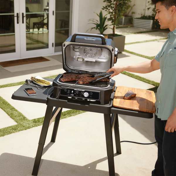 Ninja Woodfire Pro Connect XL Electric BBQ Grill & Smoker OG901EU