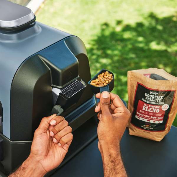 Ninja Woodfire Pro Connect XL Electric BBQ Grill & Smoker OG901EU